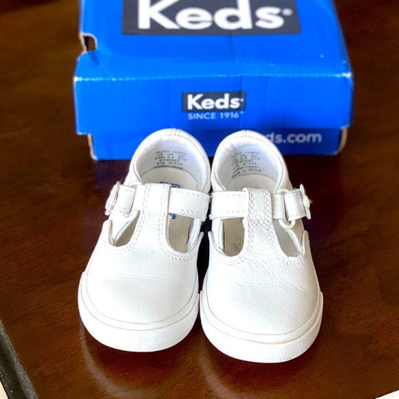 keds daphne wide